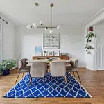 Cosy Family Nest In Montmartre