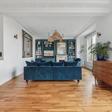 Cosy Family Nest In Montmartre Parigi